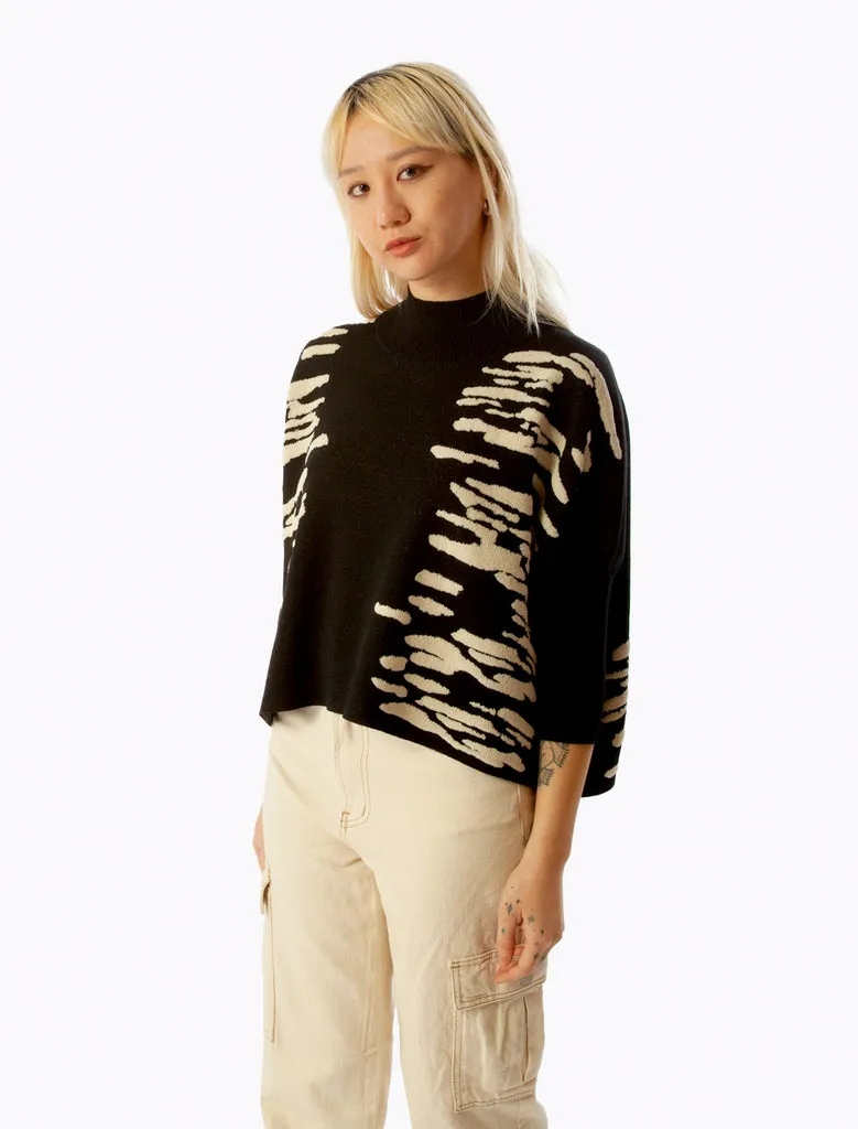Aja Targa Sweater in Black/Ercu