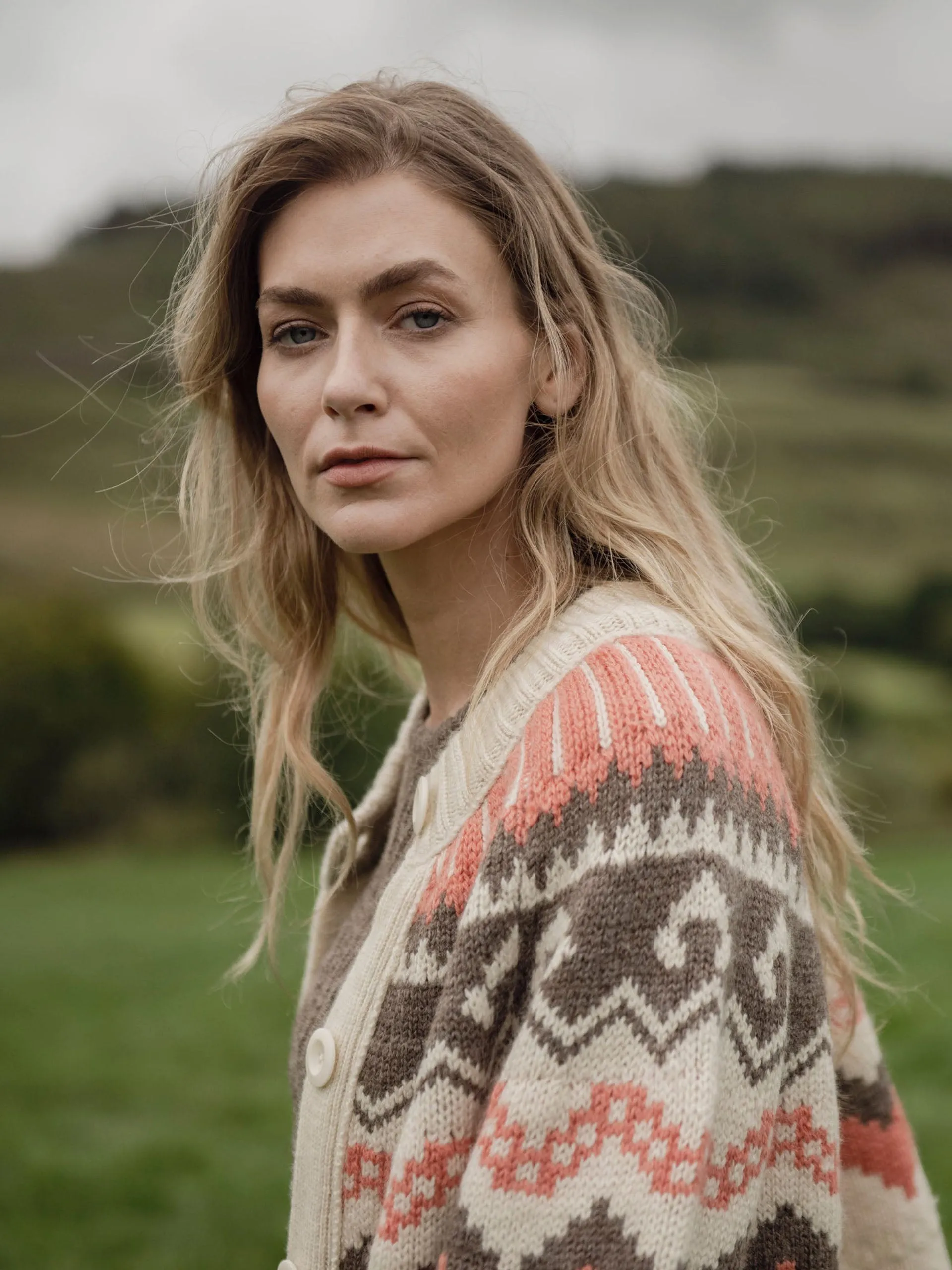 Ecru with shrimp and peat Fleetwood cardigan