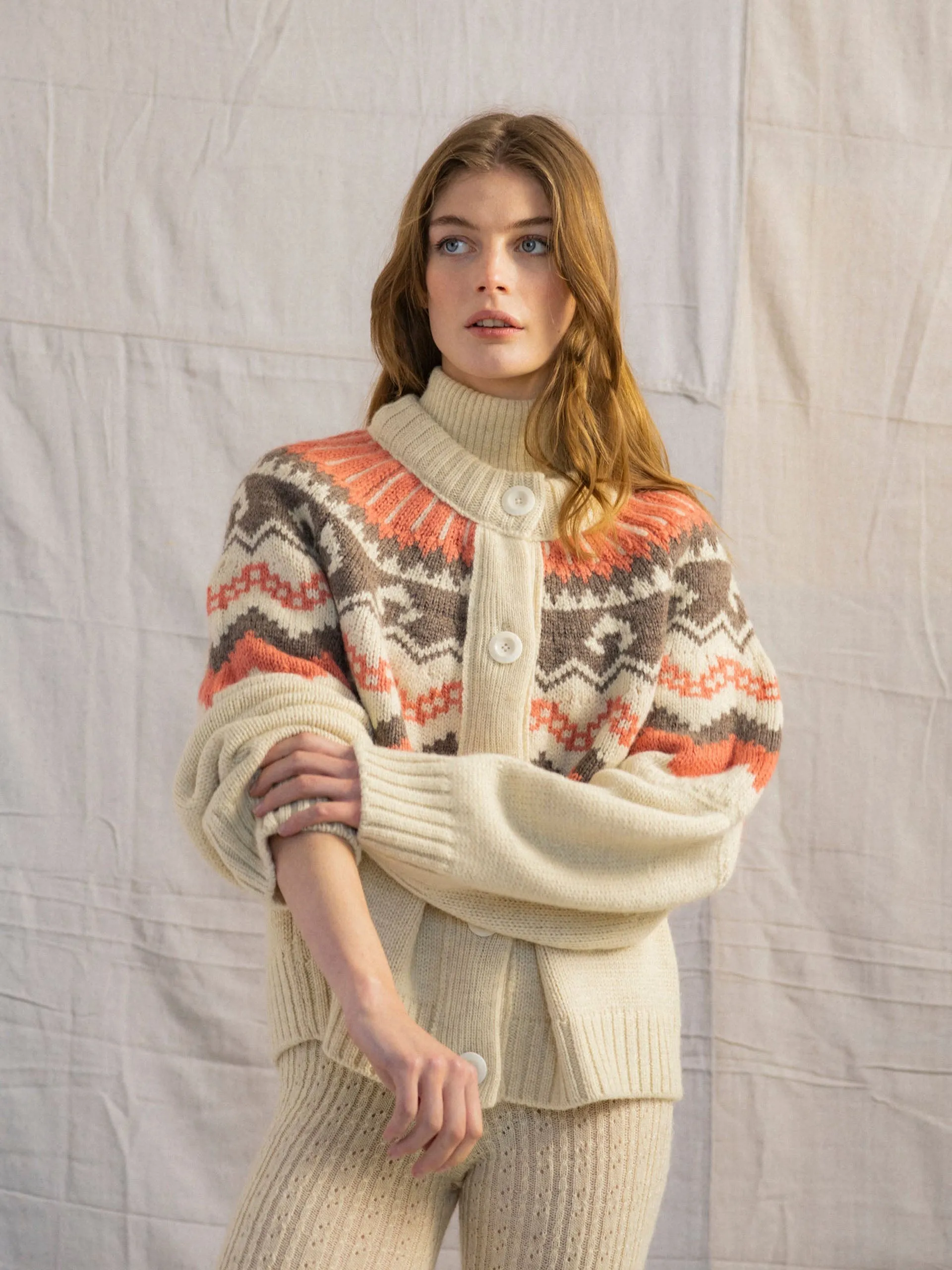 Ecru with shrimp and peat Fleetwood cardigan