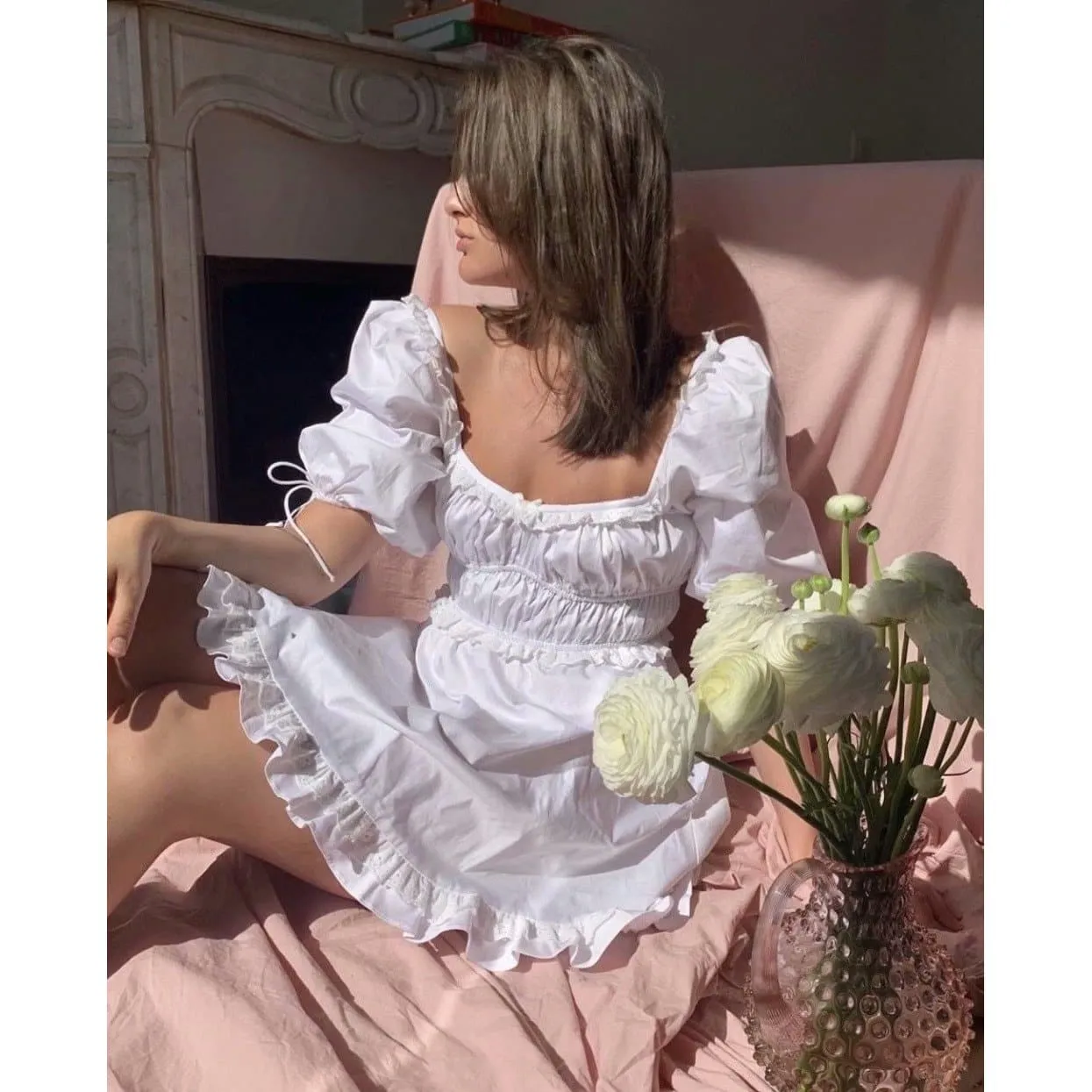 ELEGANT WHITE COTTON LACE MINI DRESS