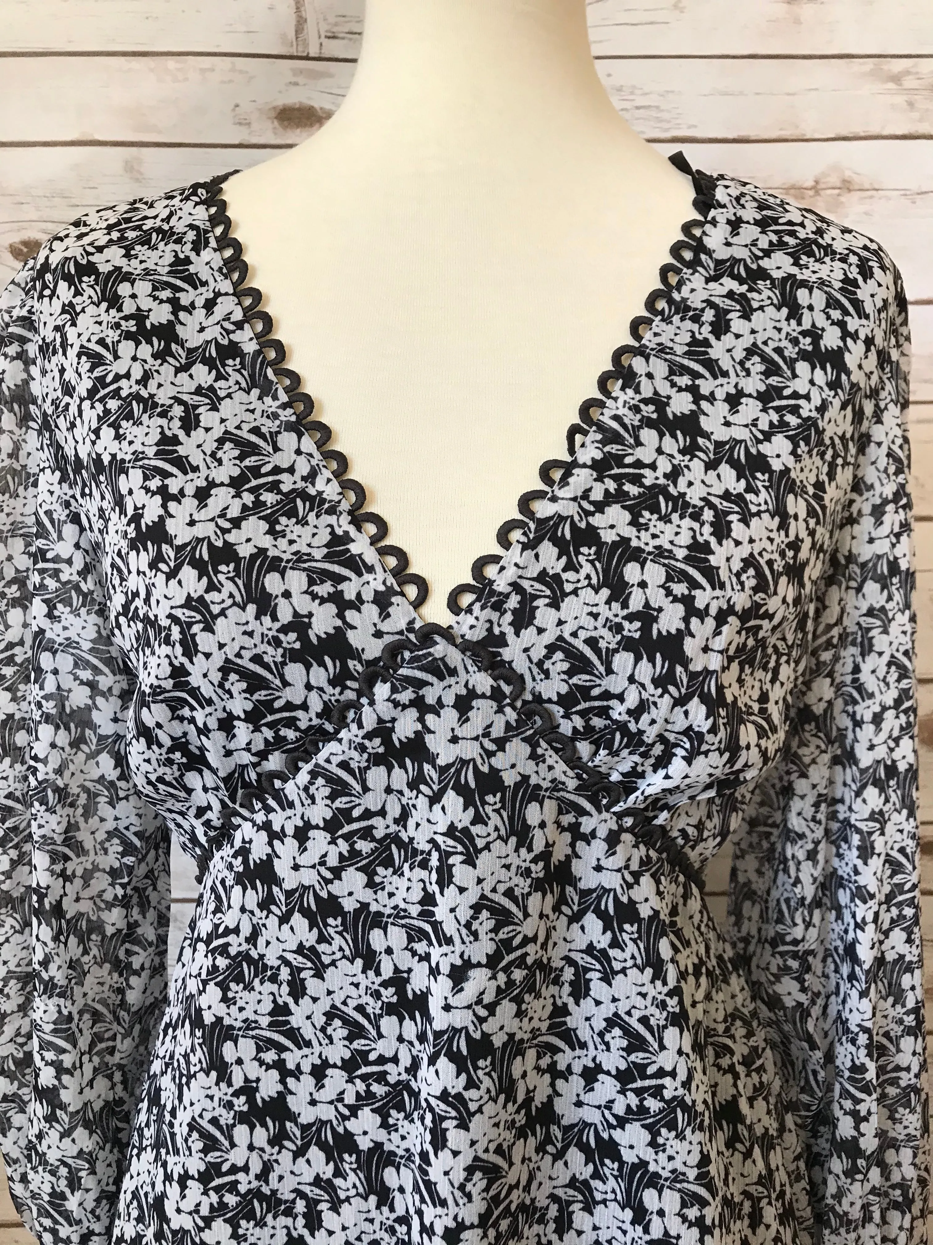 Jackie Print Long Sleeve Floral Mini Dress
