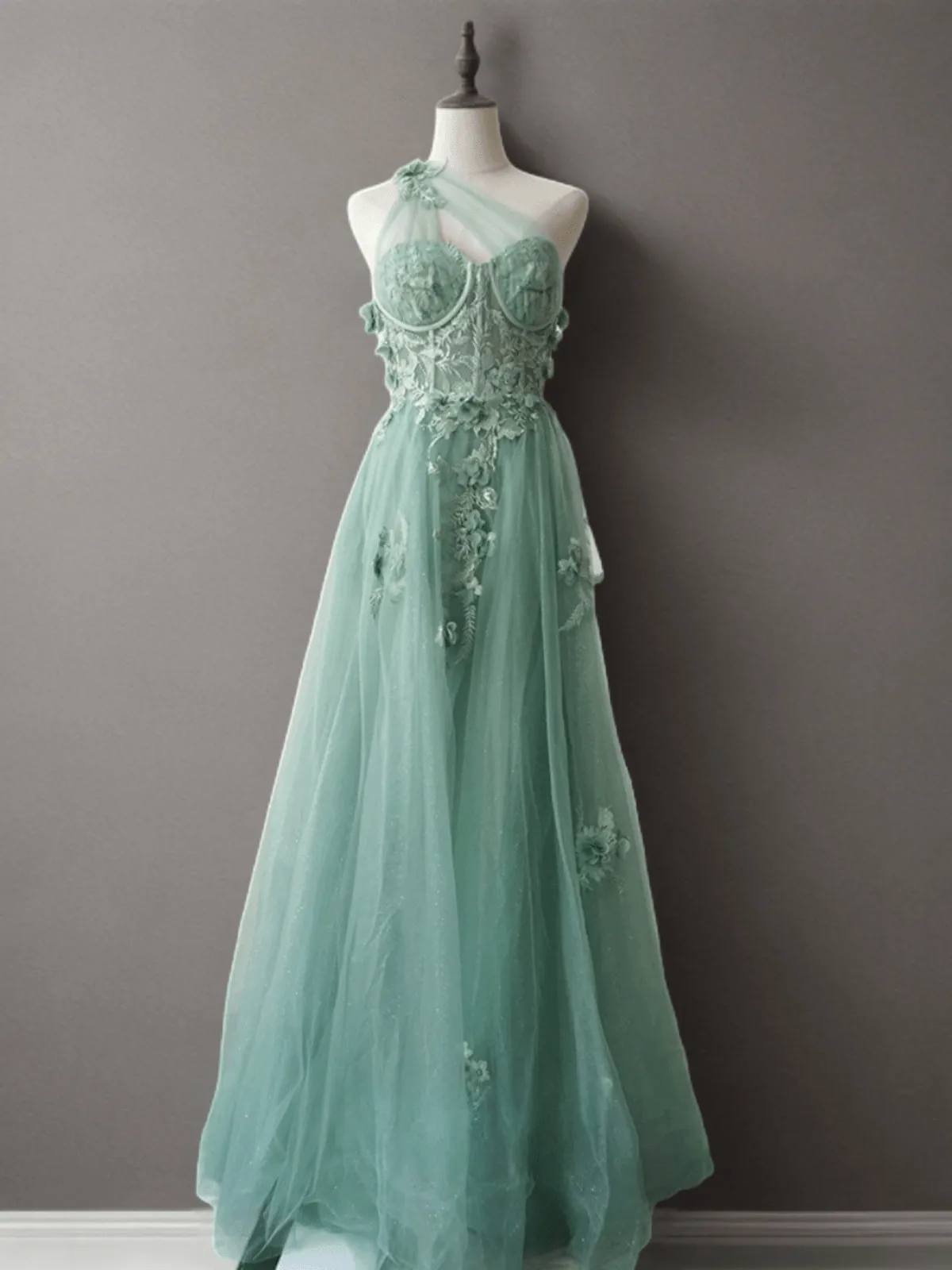 Mint Green Floral Applique Tulle Dress - Elegant One-Shoulder and Beaded Evening Gown Plus Size