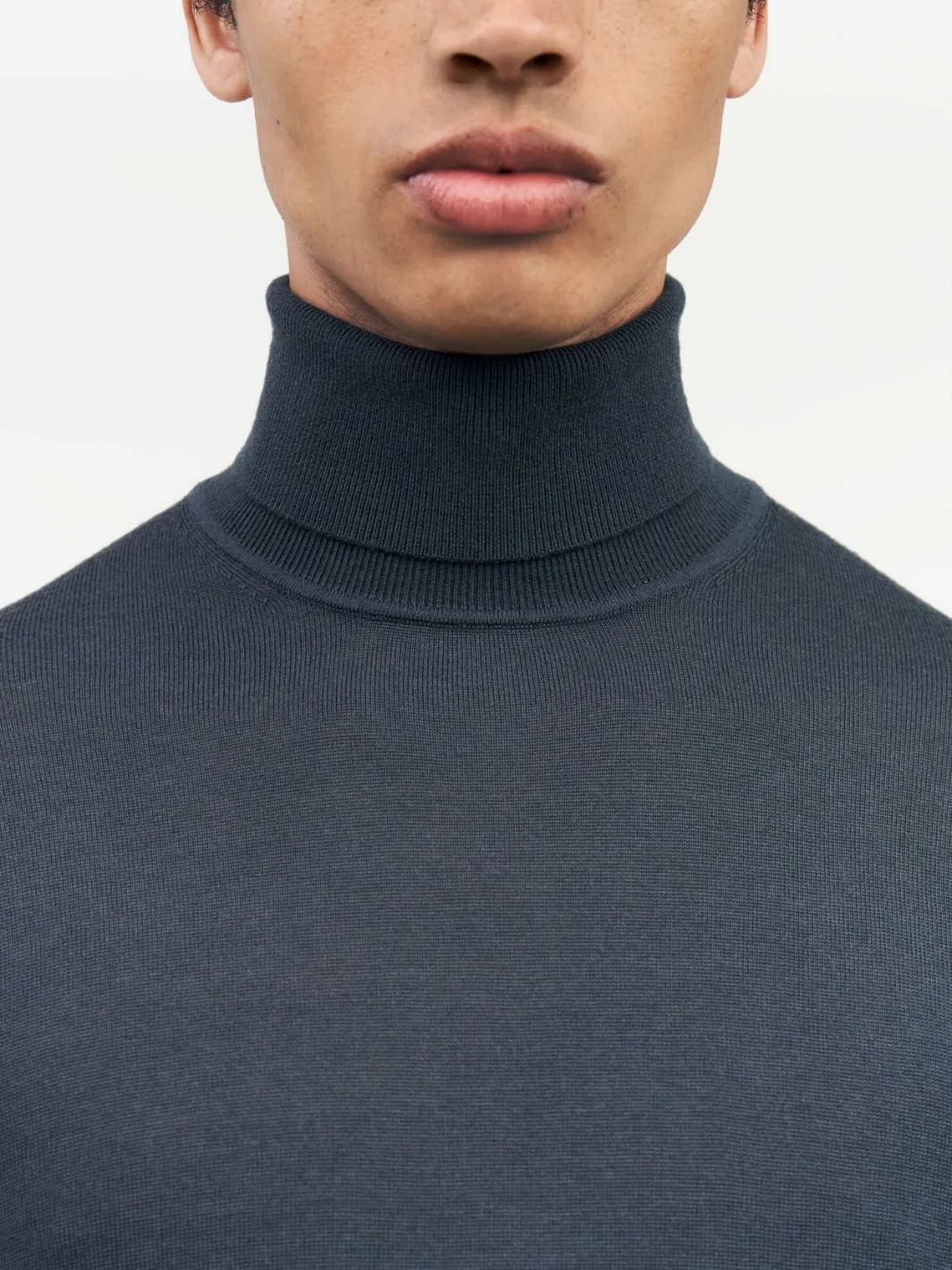 NEVILE SWEATER Blå