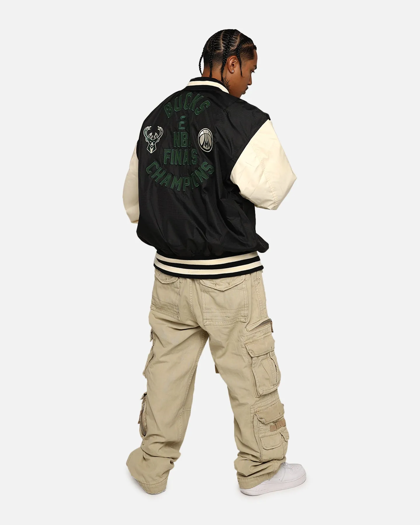 New Era X Alpha Industries Milwaukee Bucks L-2B Bomber Jacket Black