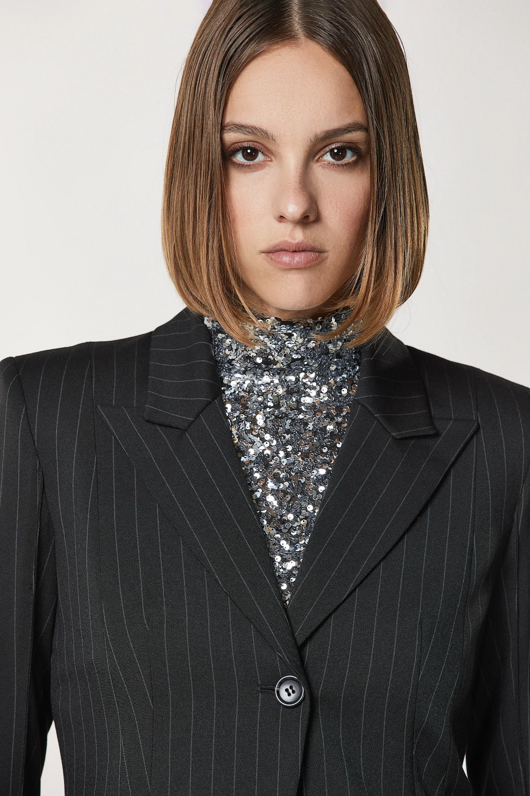 PATRIZIA PEPE JACKET PINSTRIPE TAILORED BACK BUCKLE 8S0463A300/F100