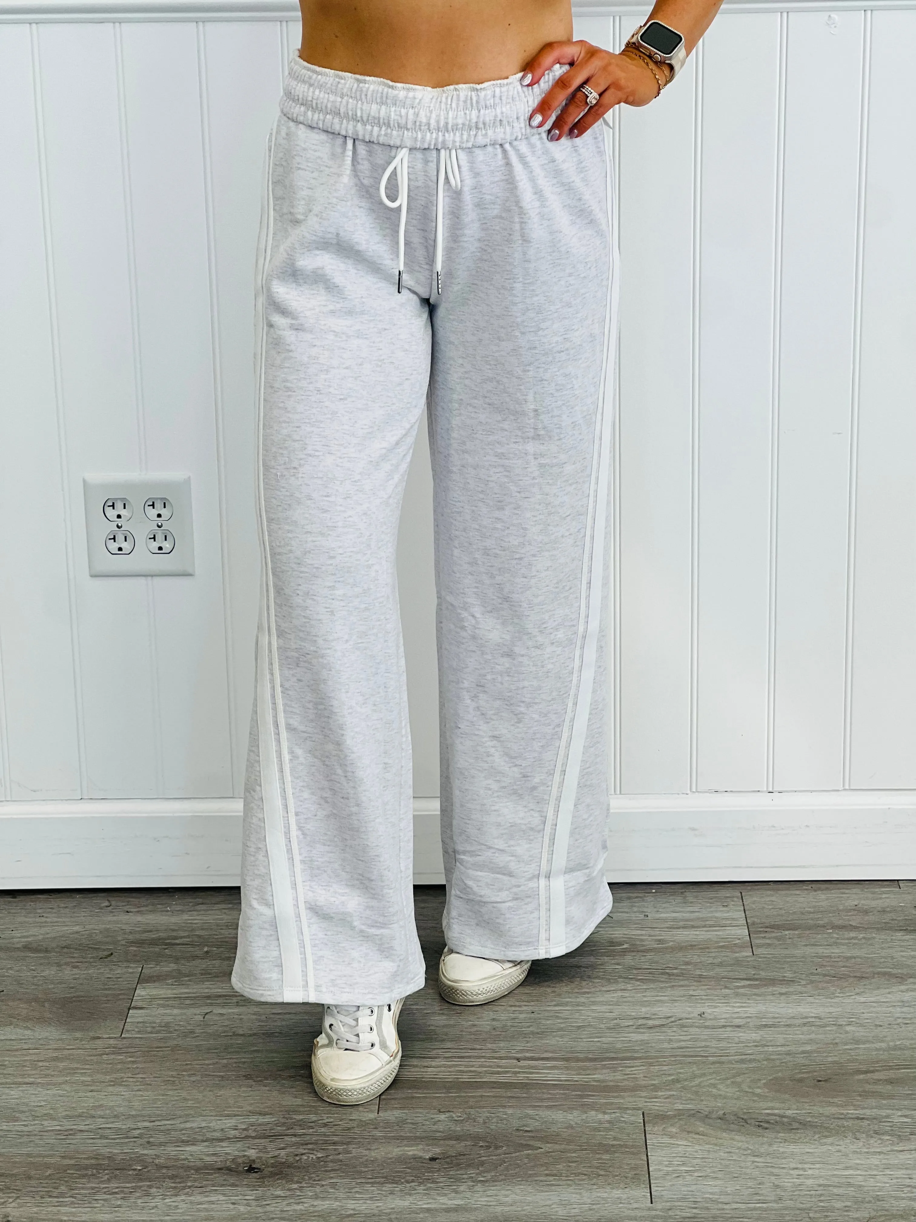 Sporty Side Stripe Pants (Reg.)-3 Colors