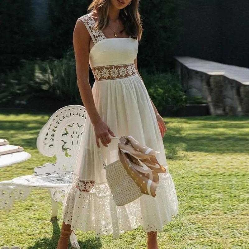 STRAP EMBROIDERY MIDI DRESS