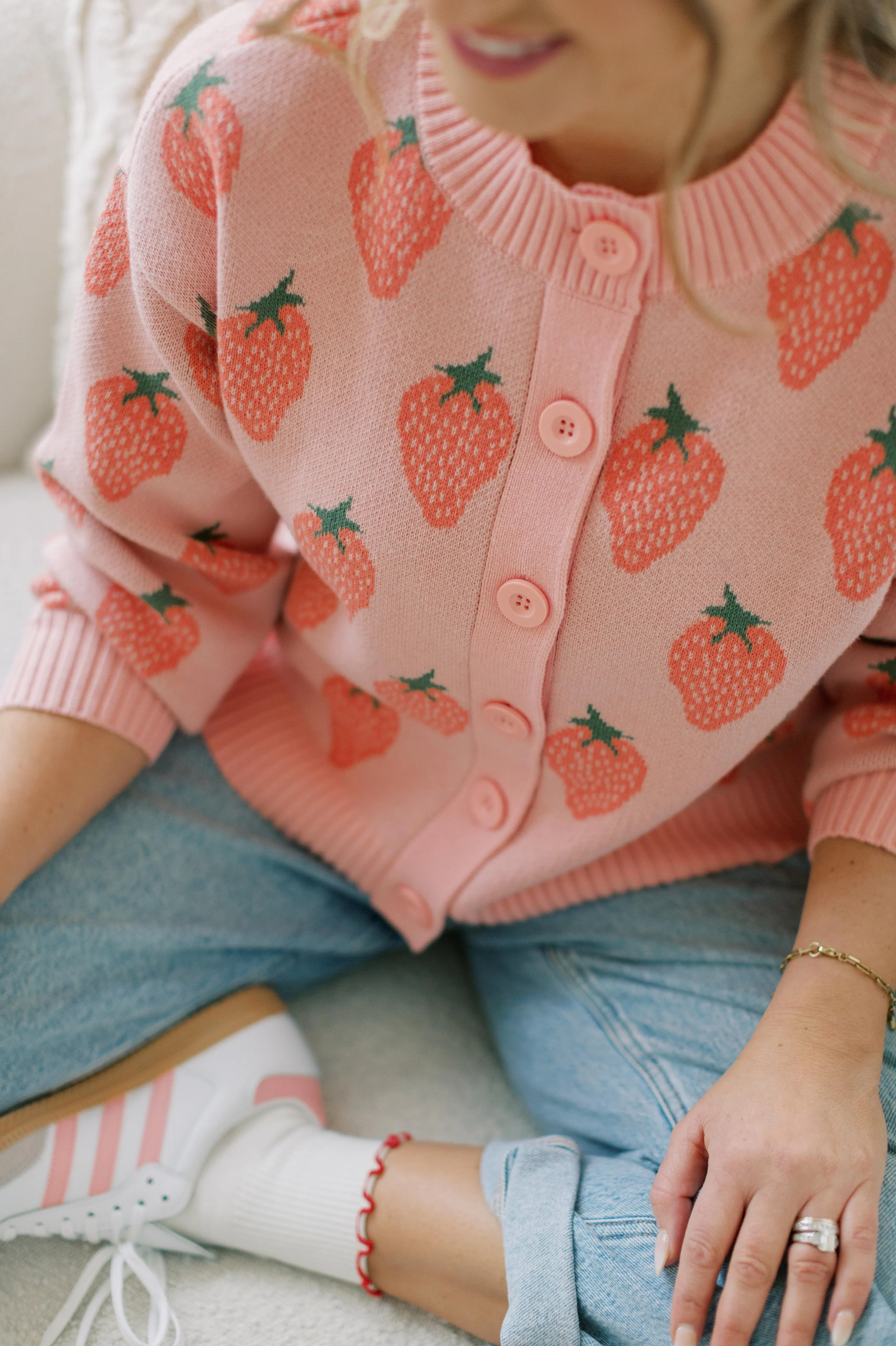 Strawberry Box in Pink Coral