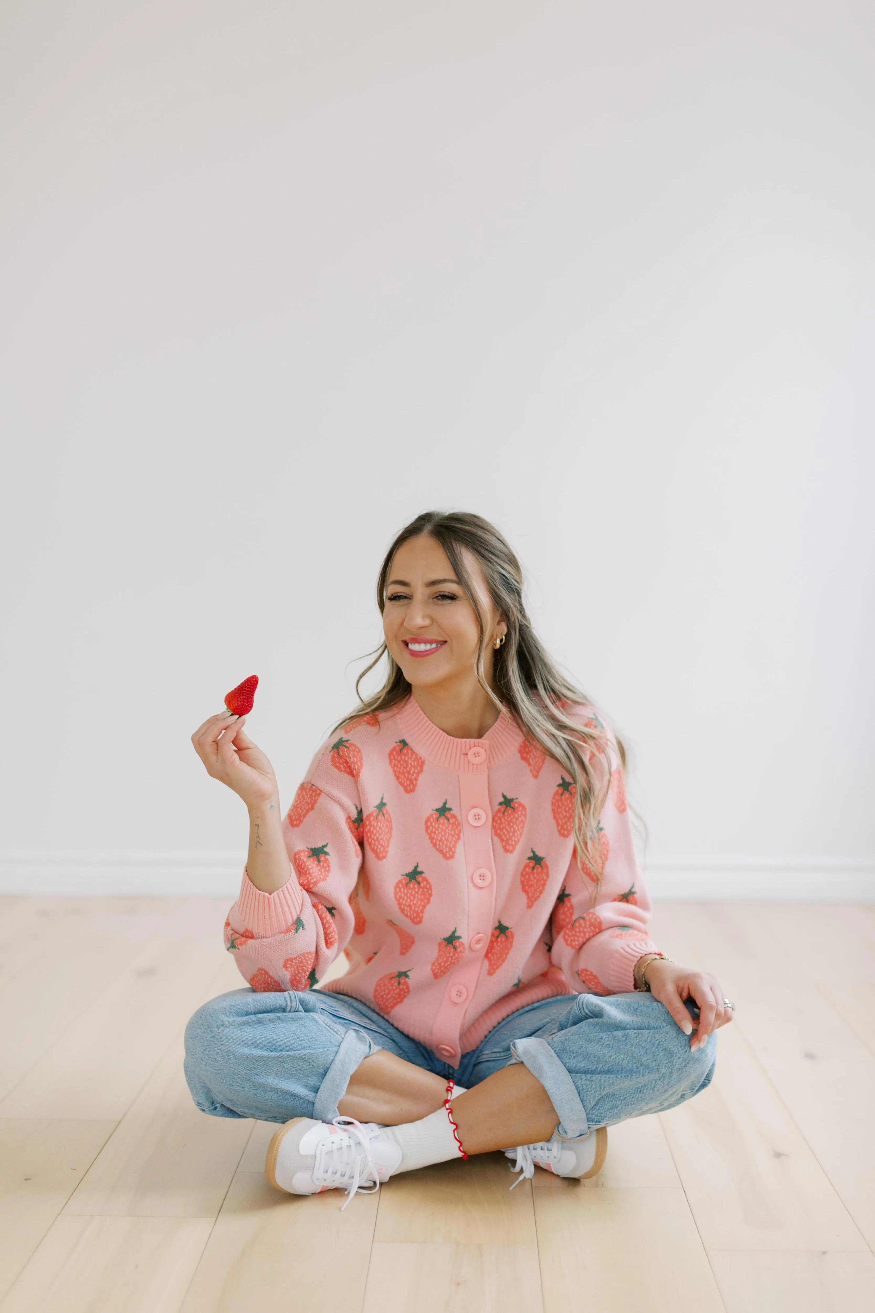 Strawberry Box in Pink Coral