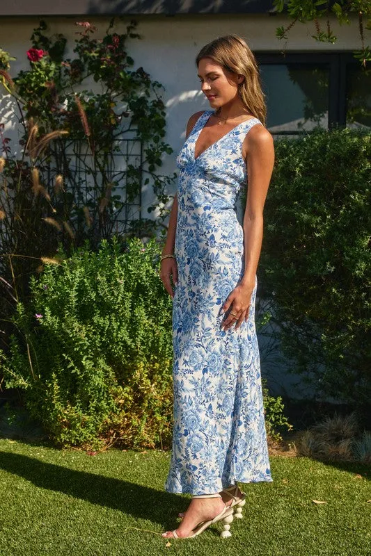 Waitlist 5/28 ♥ Bonnie Sleeveless Floral Print Maxi Dress Blue
