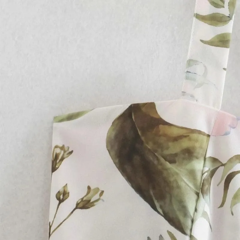 WHITE FLORAL SPAGHETTI MIDI DRESS