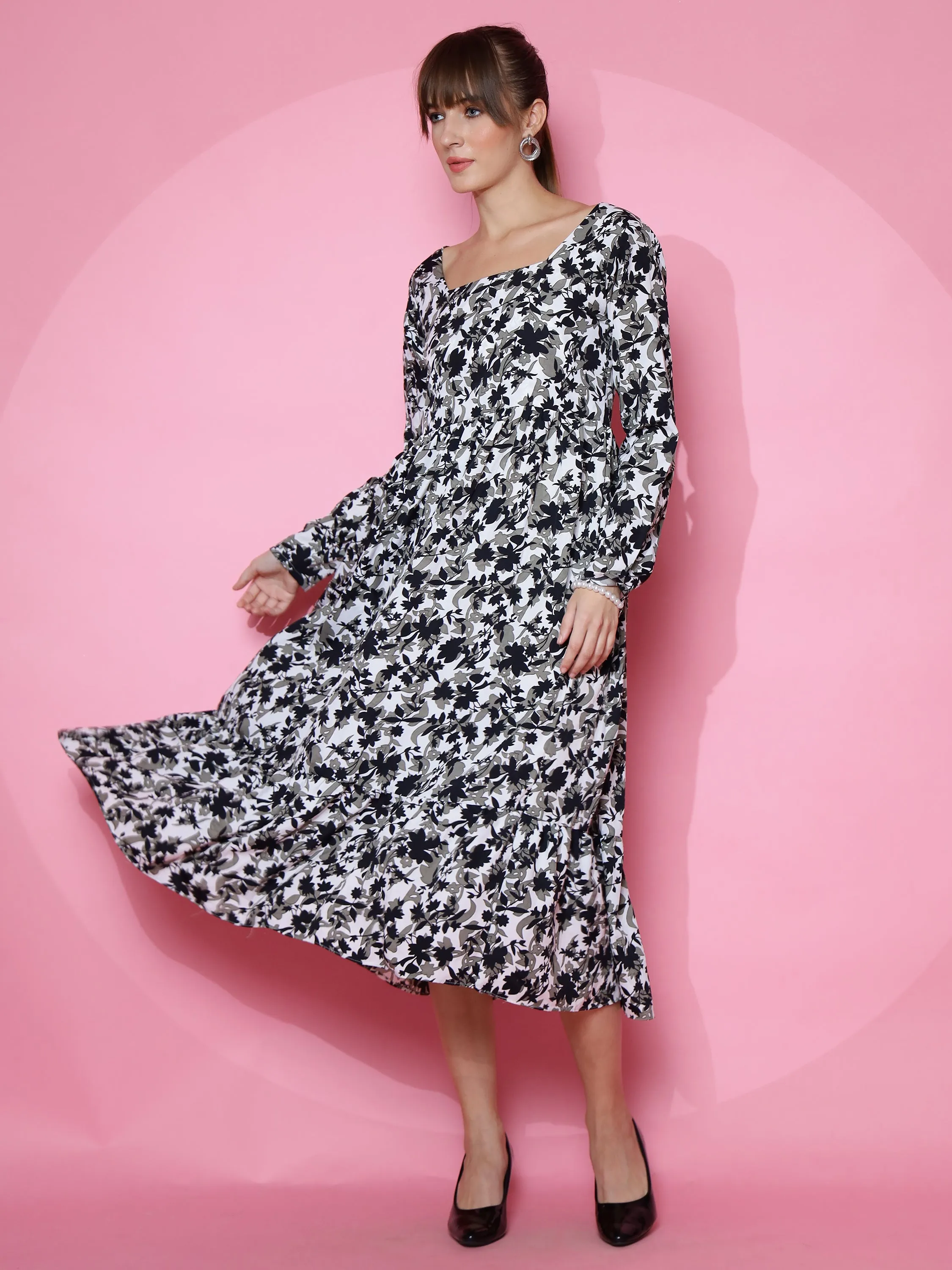 Women Wild Monochrome Animal Print Fit and Flare Maxi Dress